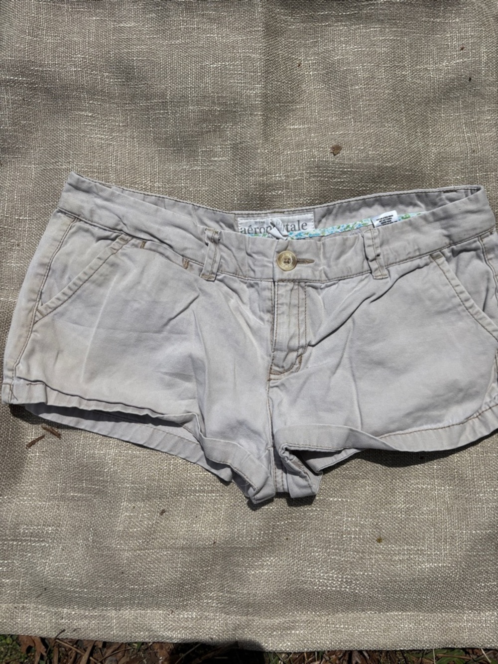 Aeropostale Women's Light Gray Casual Cotton Shorts